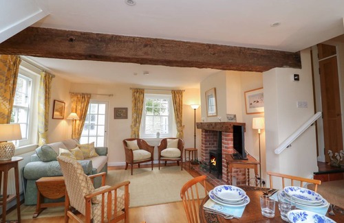 Salcombe Cottage | Cabin ∙ 3 bedrooms ∙ 5 guests