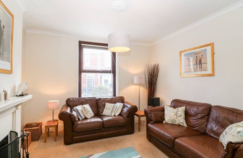 Weymouth Cottage | Cabin ∙ 3 bedrooms ∙ 5 guests
