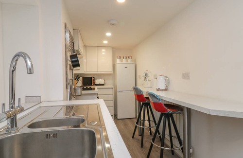 Whitby Cottage | Cabin ∙ 3 bedrooms ∙ 6 guests