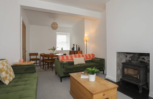Nefyn Cottage | Cabin ∙ 3 bedrooms ∙ 6 guests