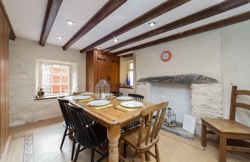 Laxey Cottage | Cabin ∙ 3 bedrooms ∙ 6 guests