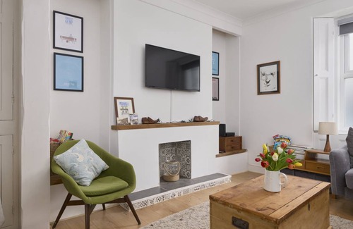 Babbacombe Cottage | Cabin ∙ 3 bedrooms ∙ 6 guests