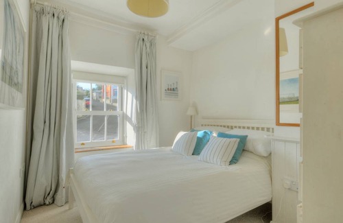 Charmouth Cottage | Cabin ∙ 3 bedrooms ∙ 6 guests