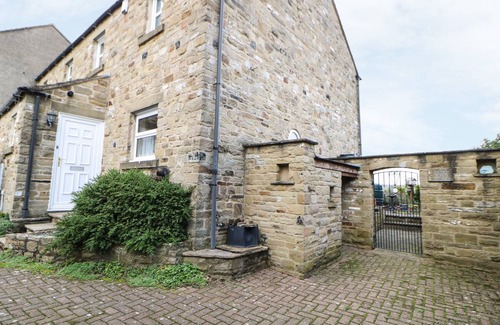 Middleham Cottage | Cabin ∙ 3 bedrooms ∙ 5 guests