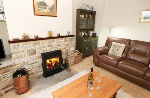 Middleham Cottage | Cabin ∙ 3 bedrooms ∙ 5 guests