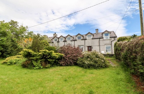 Gallt Y Foel Cottage | Cabin ∙ 4 bedrooms ∙ 10 guests