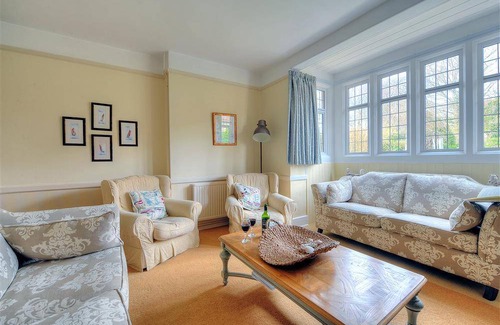 Rousdon Cottage | Cabin ∙ 4 bedrooms ∙ 8 guests