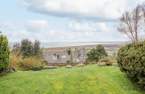 Harlech Cottage | Cabin ∙ 4 bedrooms ∙ 8 guests