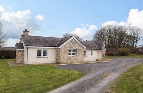 Pentraeth Cottage | Cabin ∙ 4 bedrooms ∙ 7 guests
