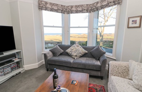 Embleton Cottage | Cabin ∙ 5 bedrooms ∙ 10 guests