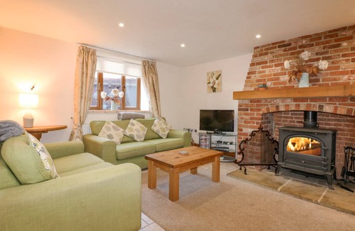 King's Lynn Cottage | Cabin ∙ 5 bedrooms ∙ 10 guests