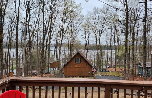 Old Forge Cabin | Cabin and Bunkhouse over looking 1st Lake on a quite road.