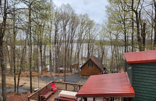 Old Forge Cabin | Cabin and Bunkhouse over looking 1st Lake on a quite road.
