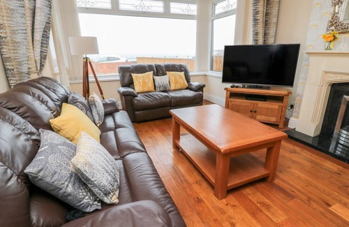 Woodhorn Cottage | Cabin ∙ 3 bedrooms ∙ 5 guests