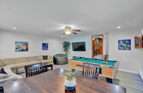 Long Pond House | Cabin in Long Pond Gameroom Pool Table