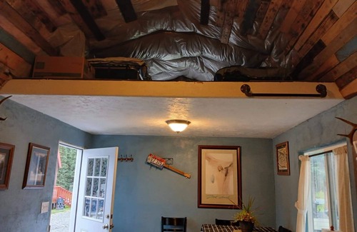 Funny River Cabin | Cabin in Soldotna near scenic Kenai River