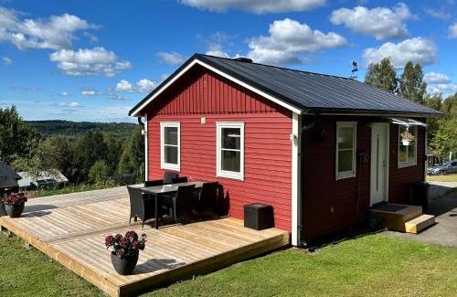 Undenas House | Cabin On The Hill