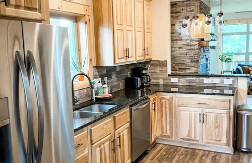 Granby Cabin | Cabin on the River-FISHING/Close to RMNP!