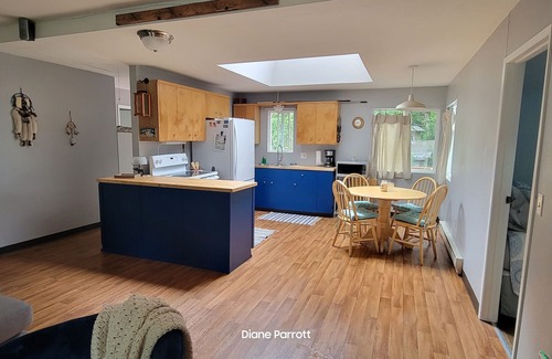 Grapeview Cabin | Cabin, remodeled, 3 bedrooms,1 blk to Mason Lake with views of Olympic Mtns.