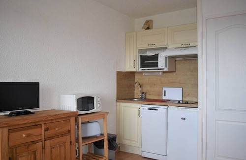 Font-Romeu-Odeillo-Via Apartment | Cabin studio for 4 with parking in Font-Romeu