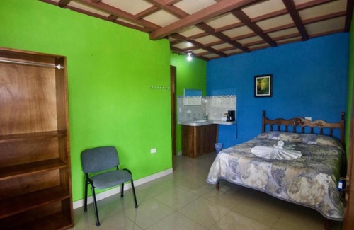 El Castillo Apartment | Cabinas Los Tucanes Private Room #4 with Volcano view