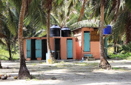 Carti Tupile Hotel | Cabins in Chichime Island