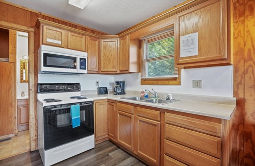 Logan Cabin | Cabins In Hocking - Retreat cabin #1