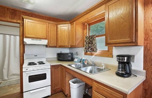 Logan Cabin | Cabins In Hocking - Retreat cabin #8