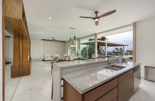 Cabo Bello Villa | Cabo Bello modern and beautiful, 8 minute walk to beach