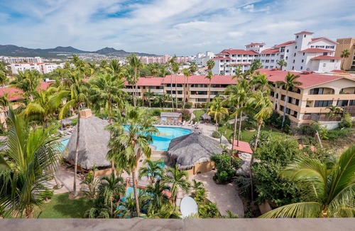 El Medano Ejidal Condo | Cabo San Lucas - JDT Escapes @ Marina Sol - Walk to Medano Beach