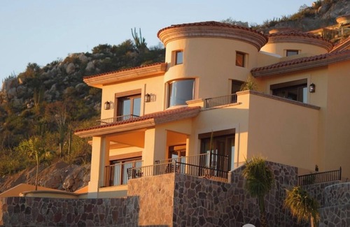 Paraiso Escondido Villa | Cabos Montecristo Villa w/unobstructed breathtaking ocean view
