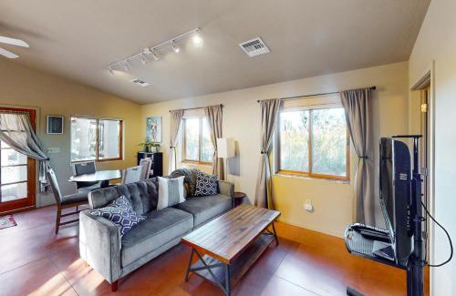 Tucson Hotel | Cactus Grove Casita