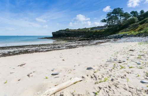 Moelfre House | Cae'r Borth