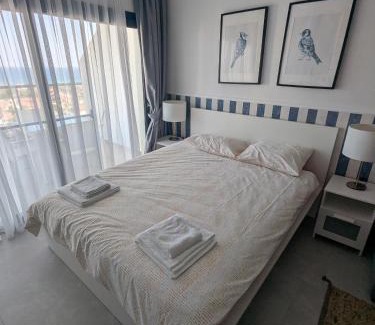 Gastria Apartment | Caesar Blue Studio Sea View Apartment