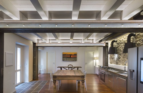 Marina District House | Cagliari Marina Guesthouse & Lounge