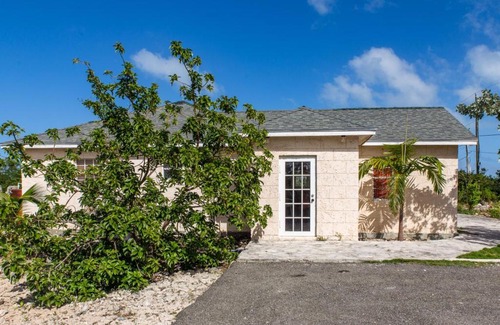 Bottle Creek House | Caicos Cactus Residence secluded 1 Bedroom