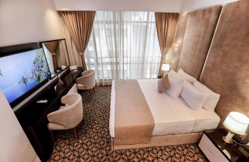 Al Duqqi Hotel | Cairo Taj Hotels & Suites- Mohandessin