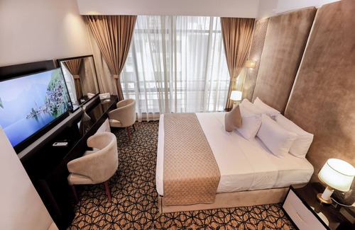 Al Duqqi Hotel | Cairo Taj Mohandessn Hotels & Suites
