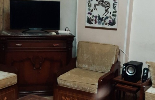 Oula Apartment | Cairo University Fans