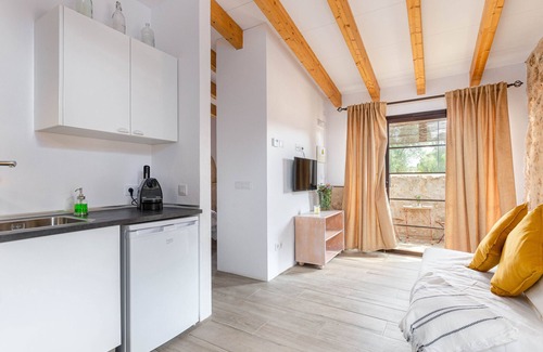 Costitx Ski Chalet | Cal Tio 1 YourHouse, perfect for families, in a quiet area