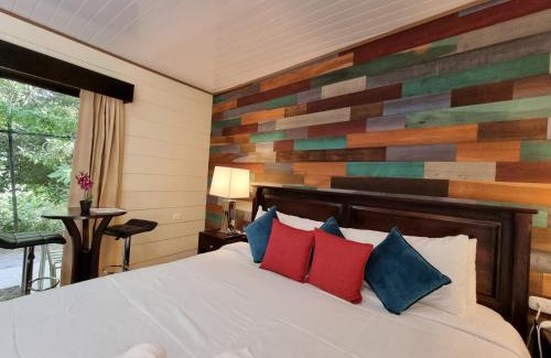 Monteverde Bed & Breakfast | Calathea Lodge Monteverde