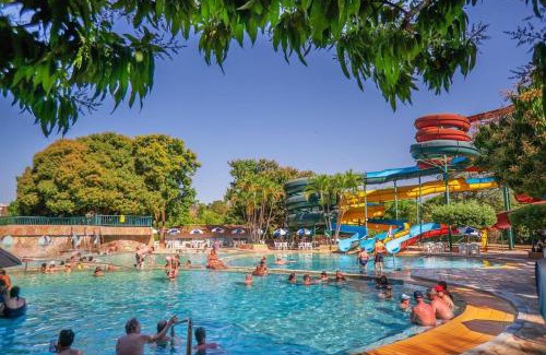 Centro Apartment | Caldas Novas - Spazzio - Acqua Park Vulcão, Splash e Slide