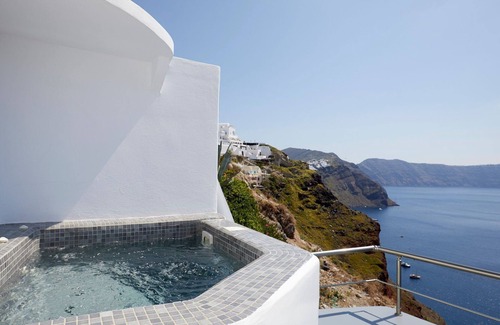 Oia Villa | Caldera Serenity Cave Villa | Oia, Santorini | Breathtaking Caldera Views |.