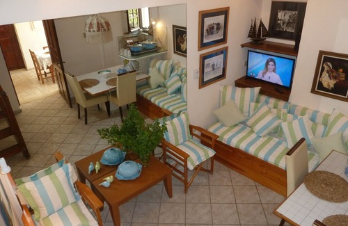 Atsipópoulon Apartment | Calergi 2❤️️Self check-in❤️Very Fast Wi-Fi🌼Private outdoors space🏡Kitchen❤️️