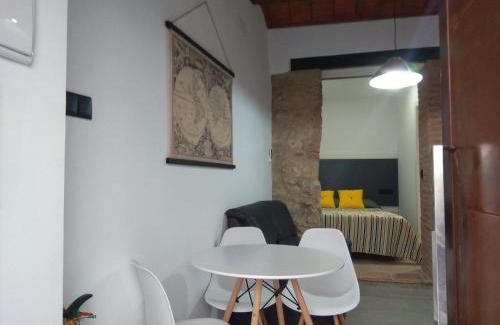 Santiago Apartment | Caleros 8 Estudio - Apartamentos de la Parte Antigua de Cáceres