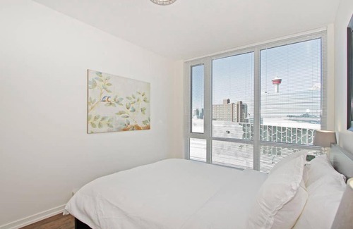 East Village Apartment | Calgary SE 8th Apartment