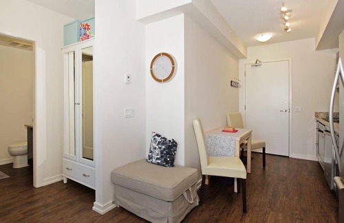 East Village Apartment | Calgary SE 8th Apartment
