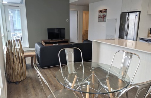 Beltline Apartment | Calgary - Underwood 2BB
