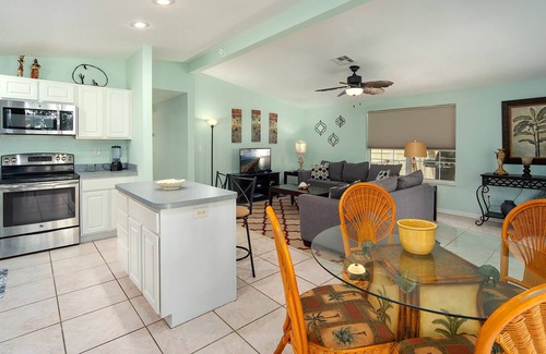 Cutthroat Harbor Estates House | Calico Jack Hideaway