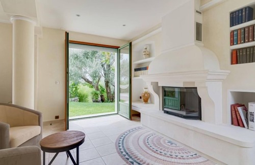 Grasse House | Caliopa by Interhome